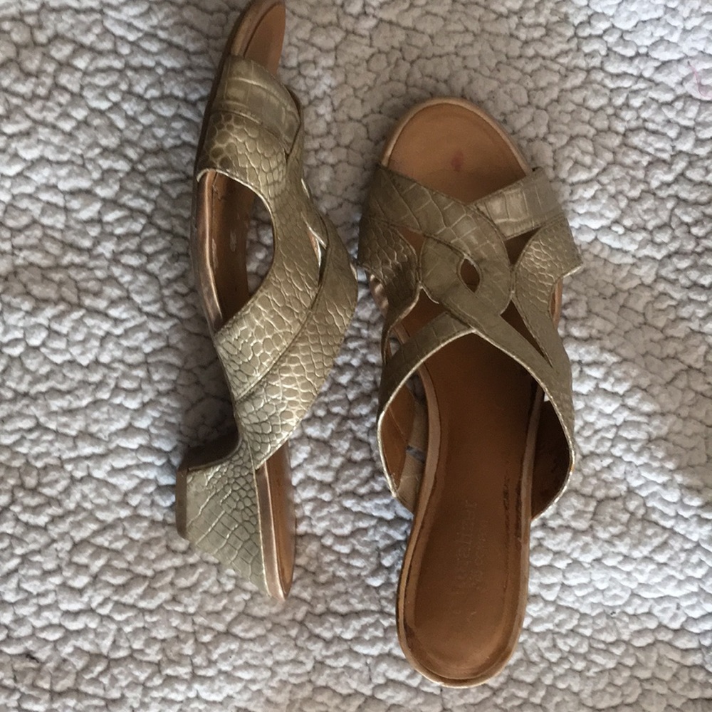 Shoes sandals